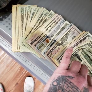 Meet your Posher, Don